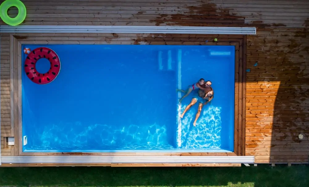 swimming pool construction gonzales la