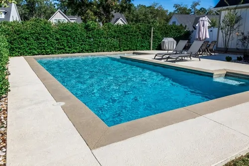 custom pool builders in Springfield
