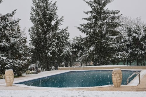 How to choose reliable pool builders in Denham Springs