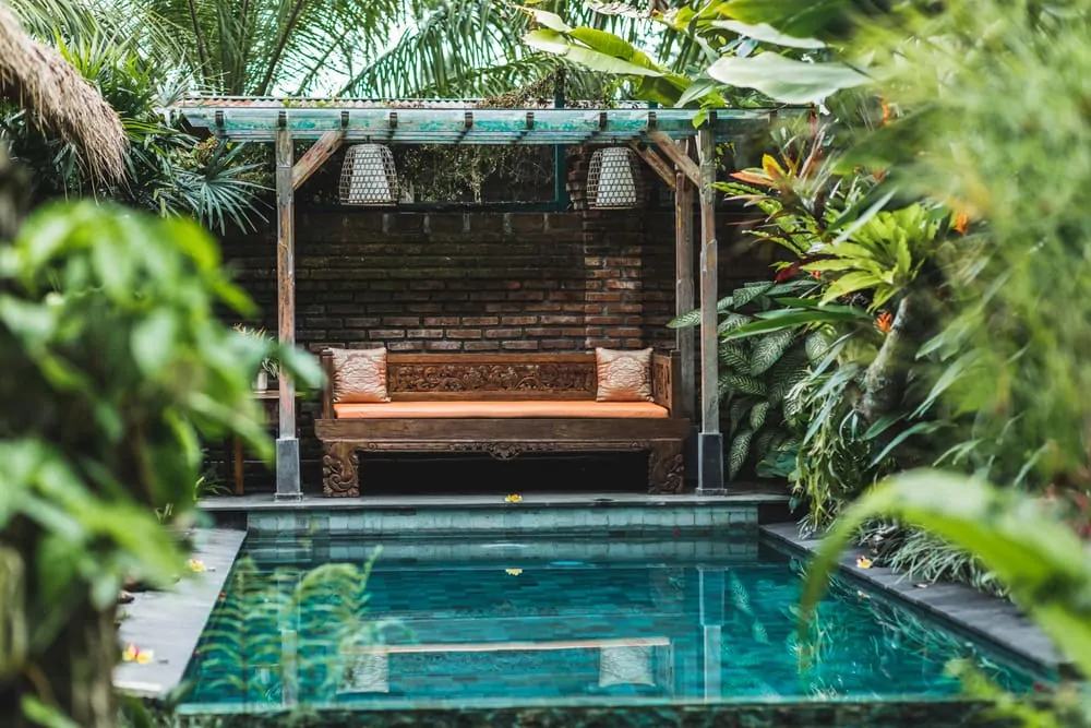 What is a lazy pool