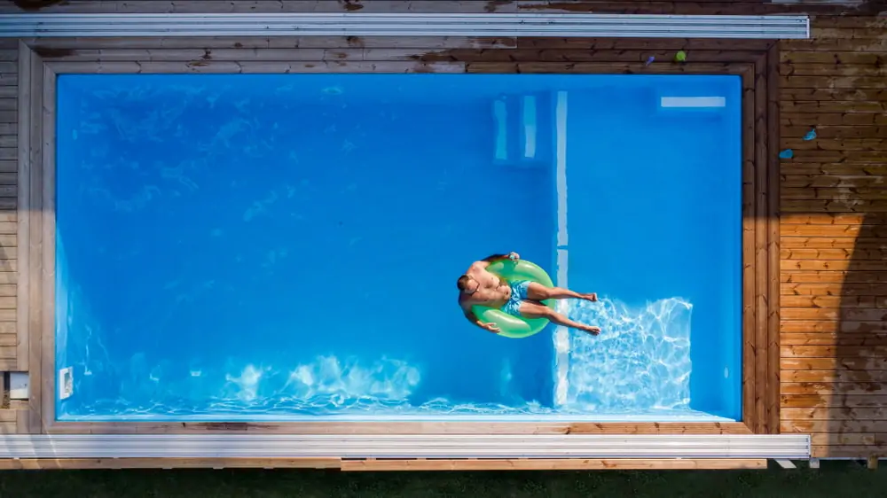 reliable swimming pool builders in Gonzales, LA