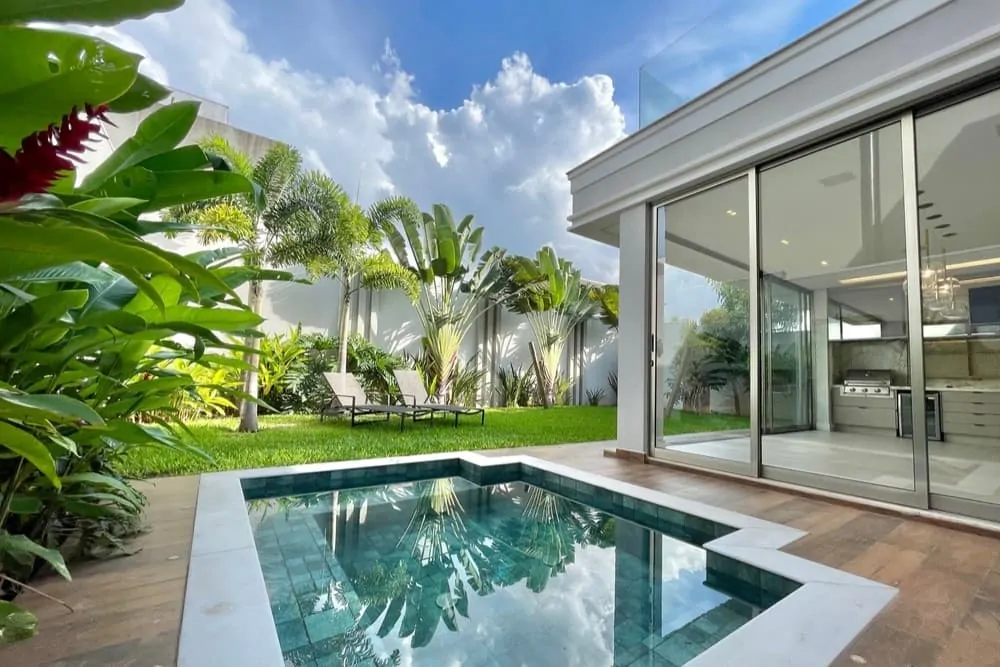 how to avoid overdesigning your backyard pool