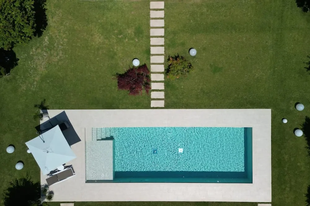should you add built-in seating to your custom pool