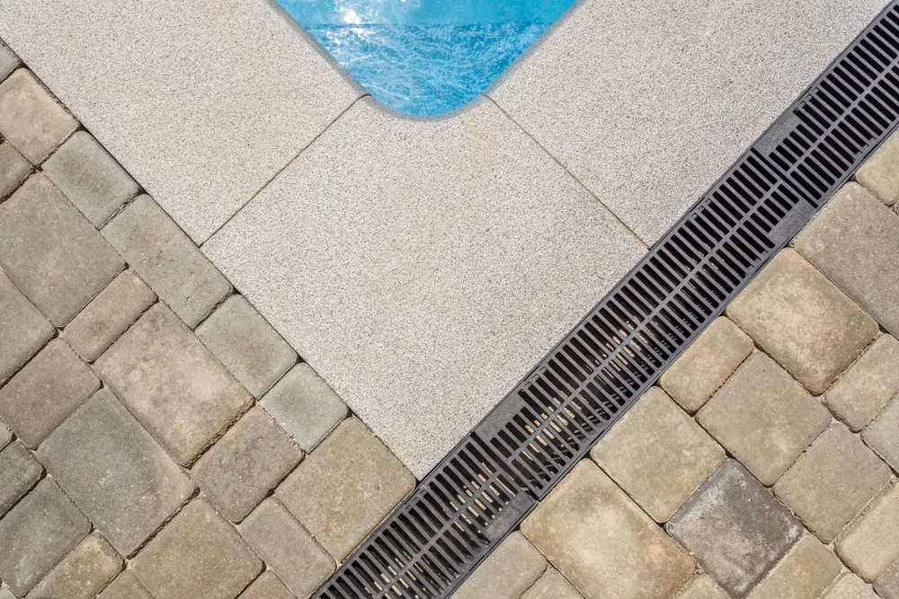 Where can I find experienced pool builders in Denham Springs, LA?