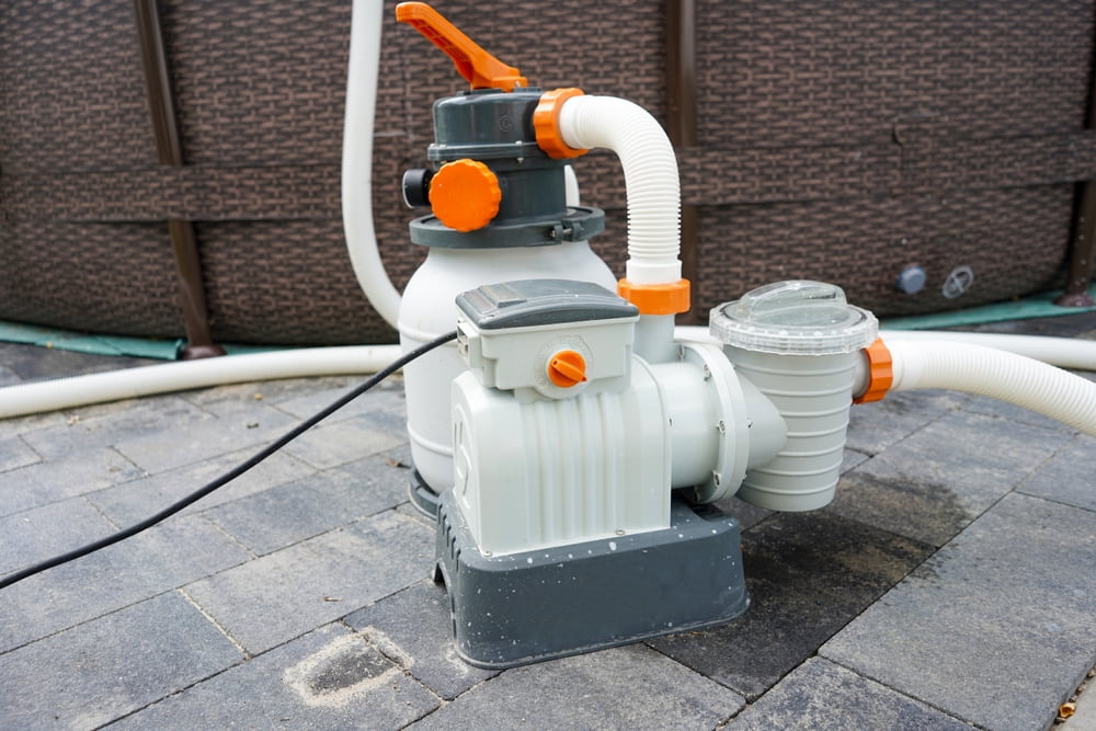 Why is proper water circulation important in a swimming pool?
